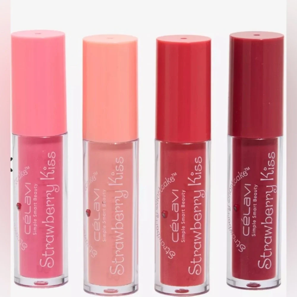 Celavi Strawberry Shortcake Kiss Lip Gloss Set (NIB)